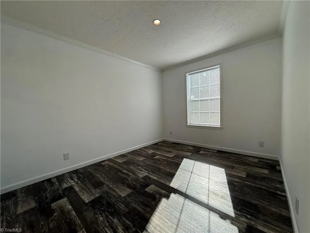 812 W Main Street Pilot Mountain, NC 27041