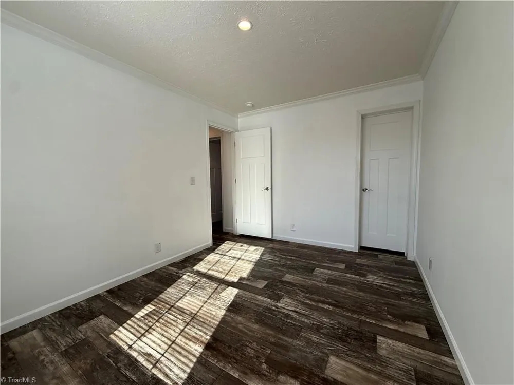 812 W Main Street Pilot Mountain, NC 27041