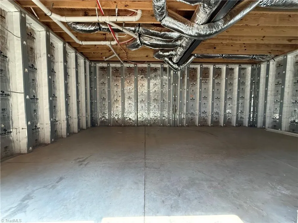812 W Main Street Pilot Mountain, NC 27041