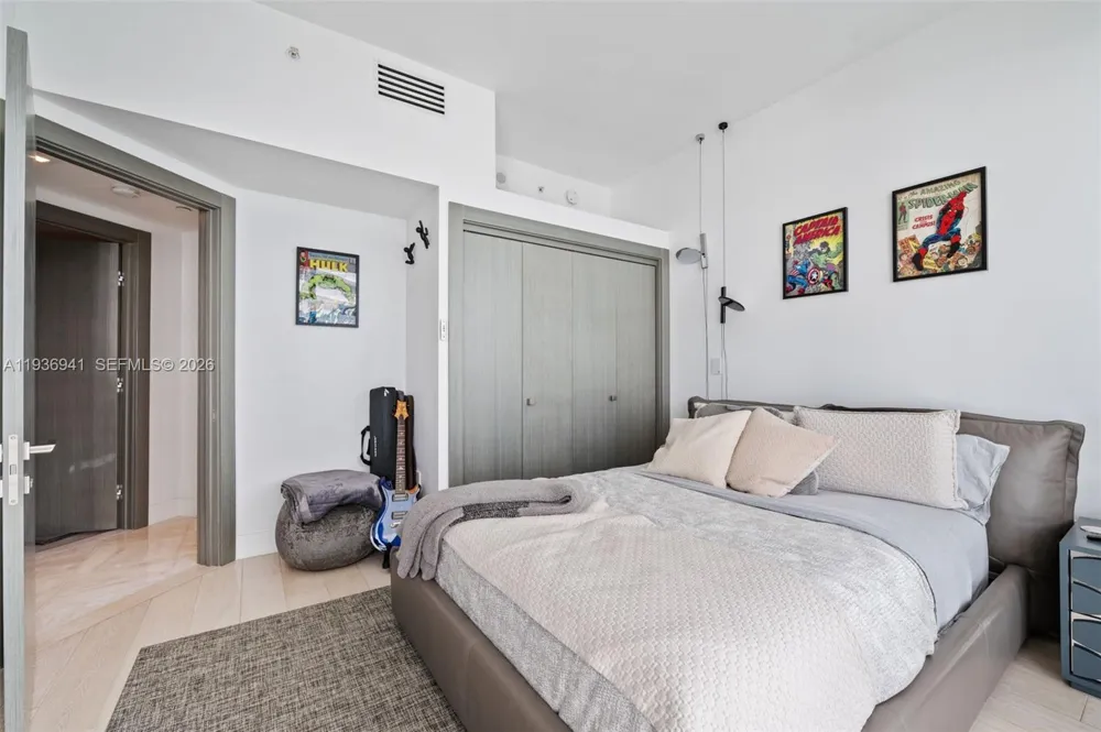 1331 Brickell Bay Dr #2907 Miami, FL 33131