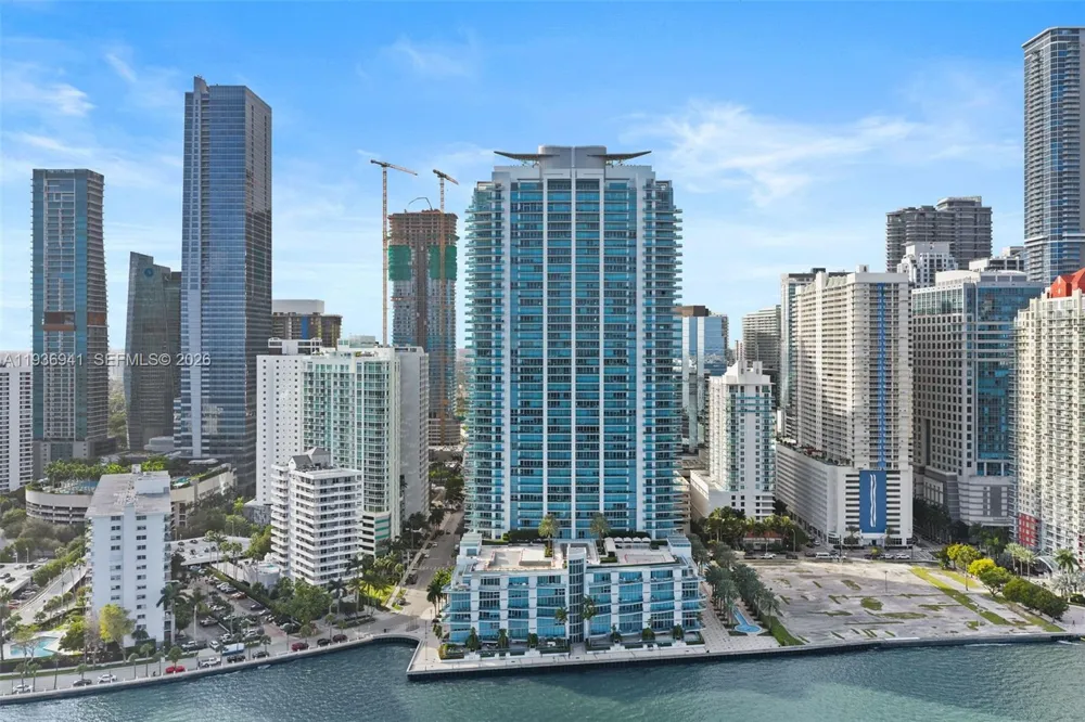 1331 Brickell Bay Dr #2907 Miami, FL 33131