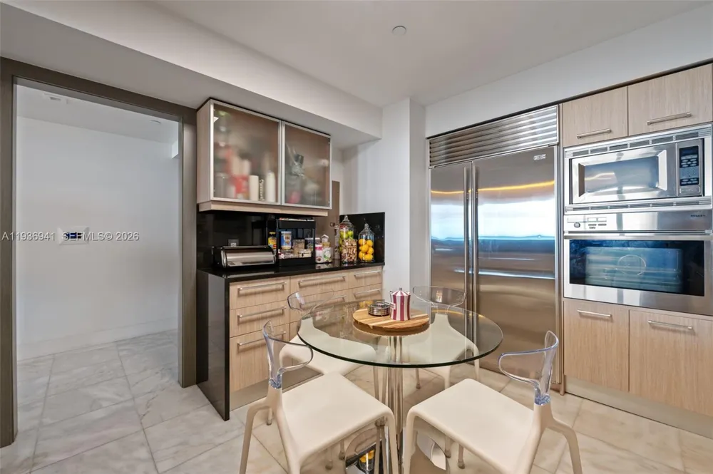 1331 Brickell Bay Dr #2907 Miami, FL 33131