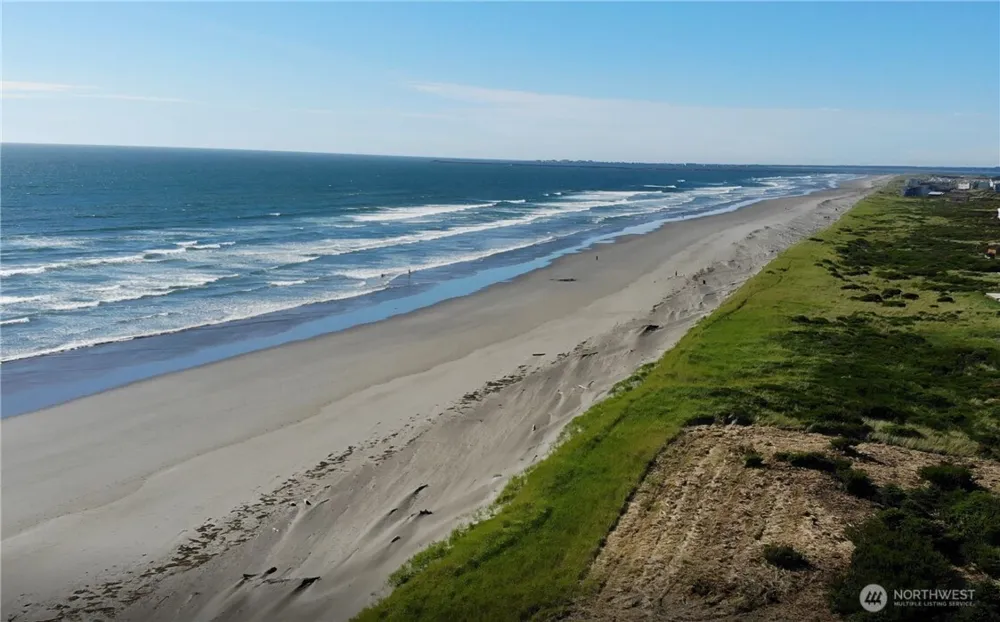 1332 Cohasset Crest Westport, WA 98595