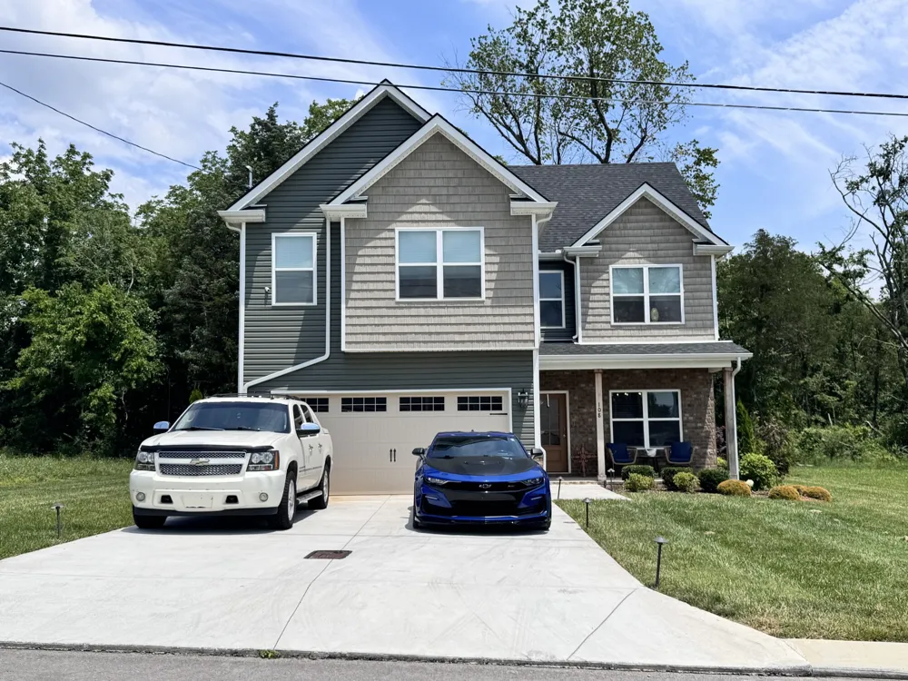 108 Thoroughbred Blvd