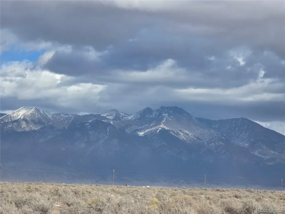 000 Valley Vista Lane