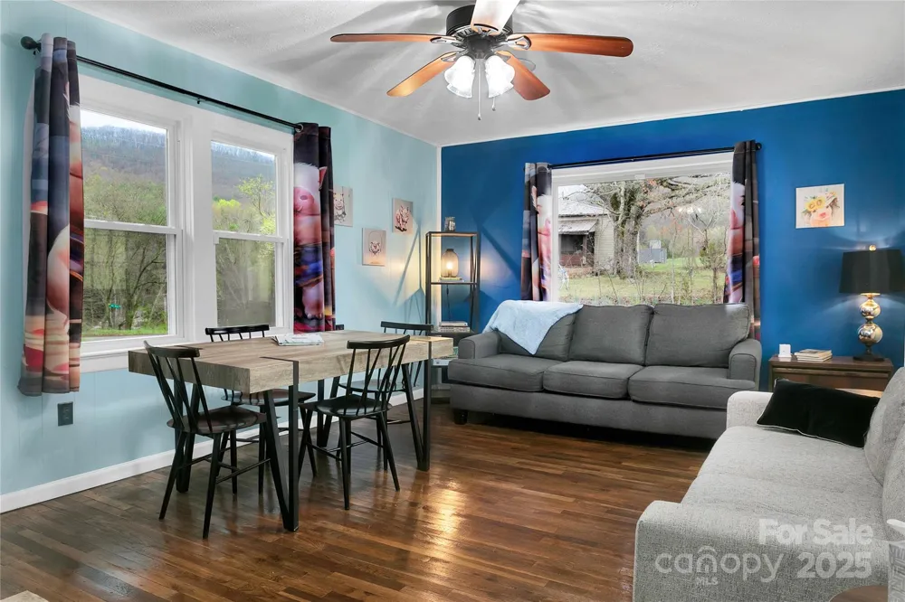 626 Fairview Loop Hot Springs, NC 28743