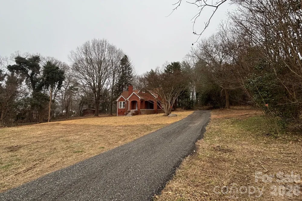 5724 Mooresville Road Kannapolis, NC 28081
