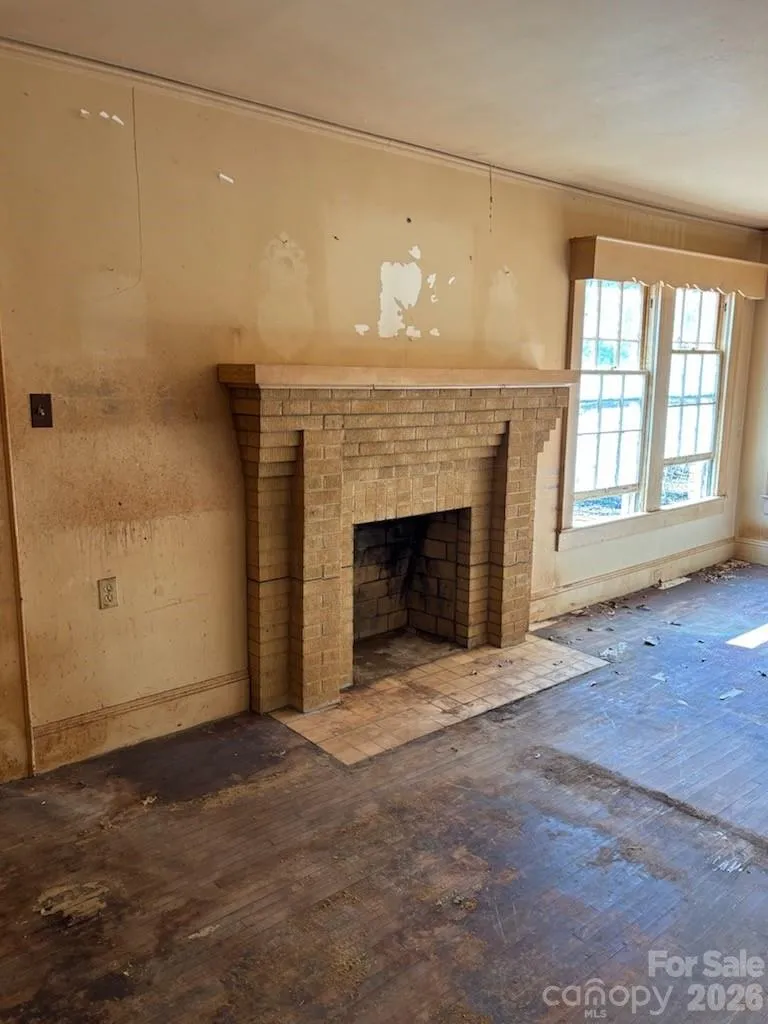 5724 Mooresville Road Kannapolis, NC 28081