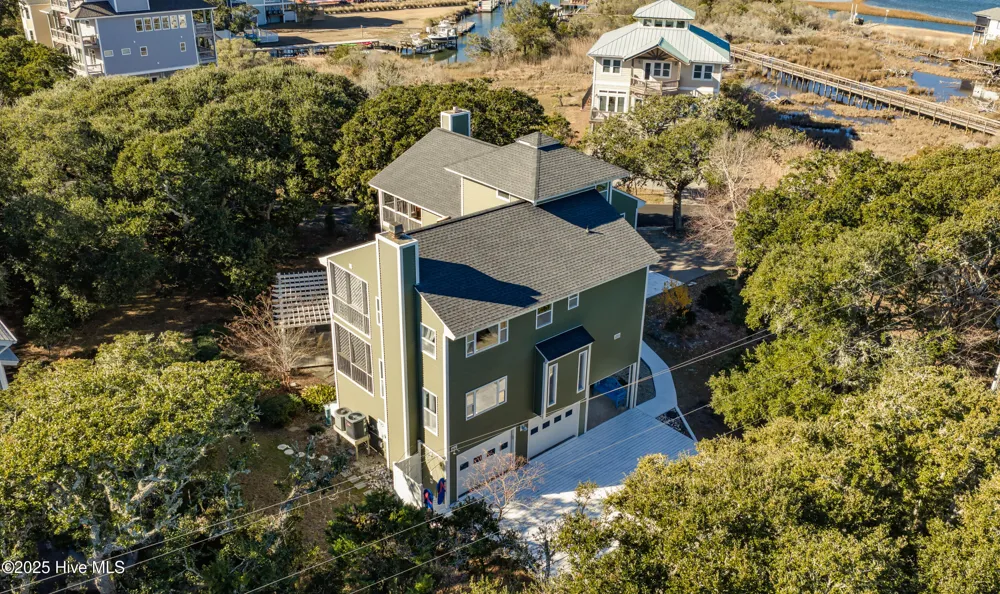 111 Cutlass Drive Surf City, NC 28445