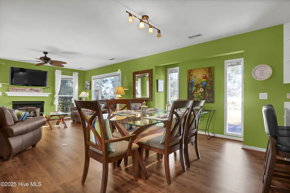 111 Cutlass Drive Surf City, NC 28445