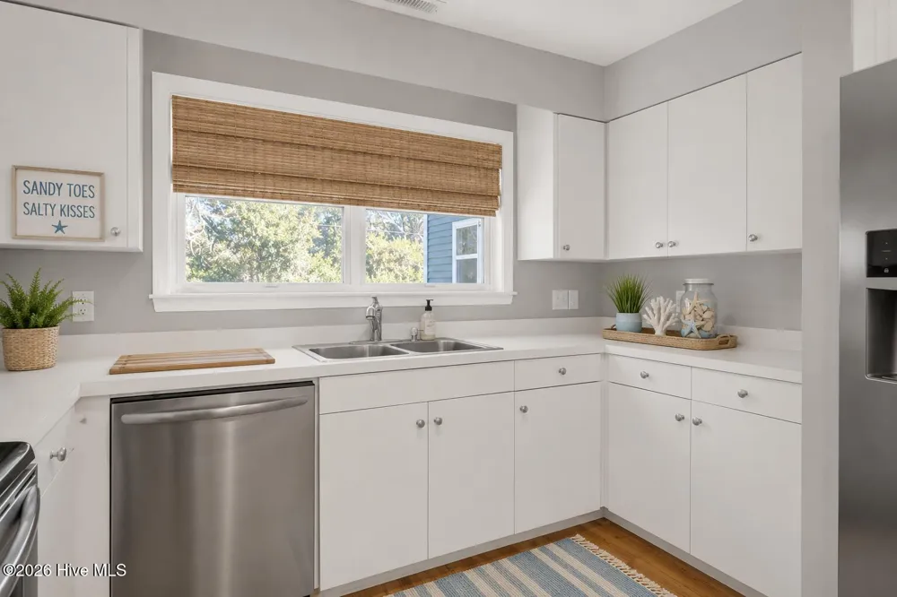 111 Cutlass Drive Surf City, NC 28445