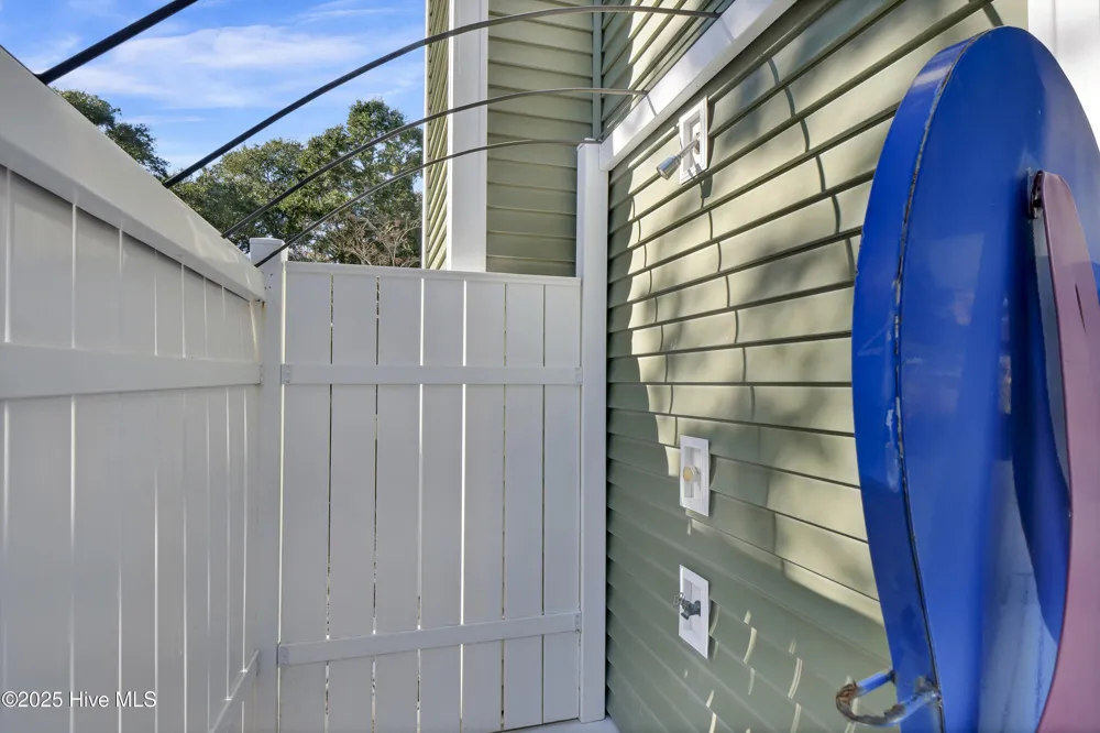 111 Cutlass Drive Surf City, NC 28445