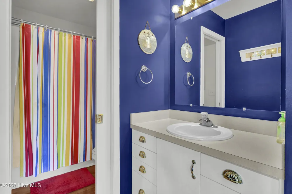 111 Cutlass Drive Surf City, NC 28445