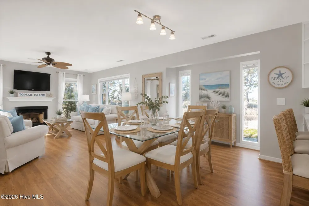 111 Cutlass Drive Surf City, NC 28445