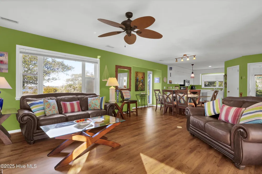111 Cutlass Drive Surf City, NC 28445