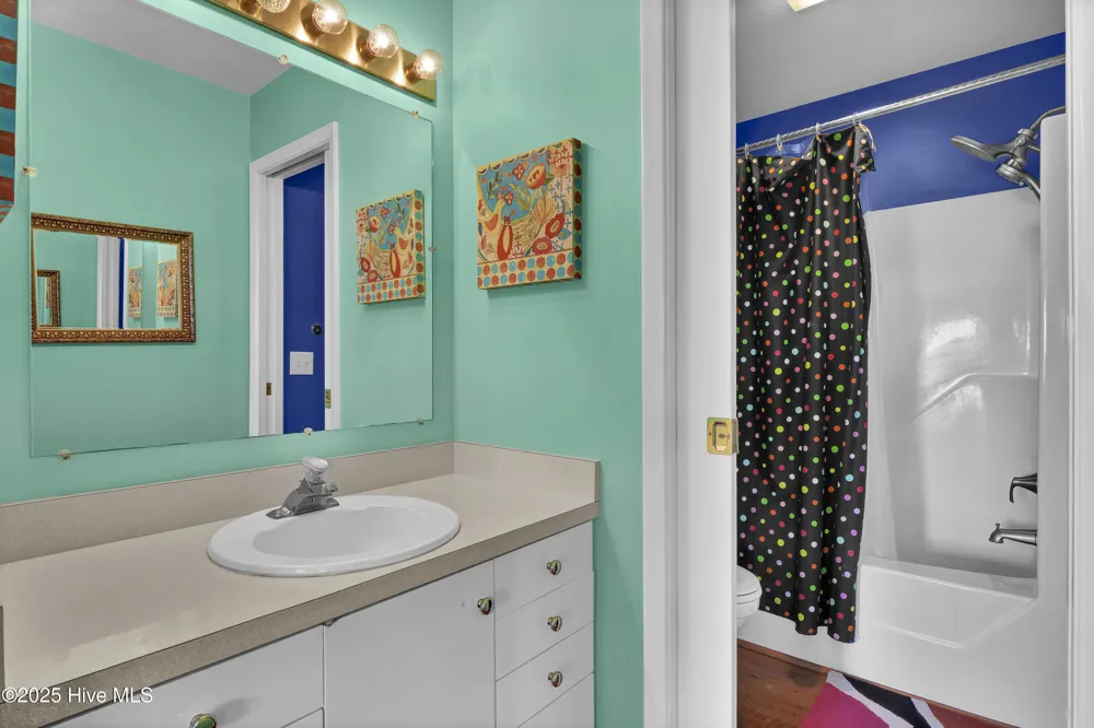 111 Cutlass Drive Surf City, NC 28445