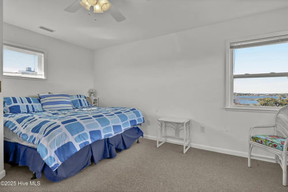 111 Cutlass Drive Surf City, NC 28445