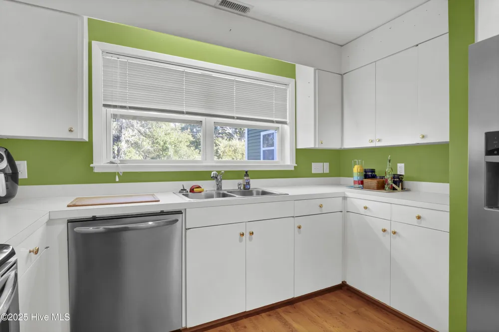 111 Cutlass Drive Surf City, NC 28445