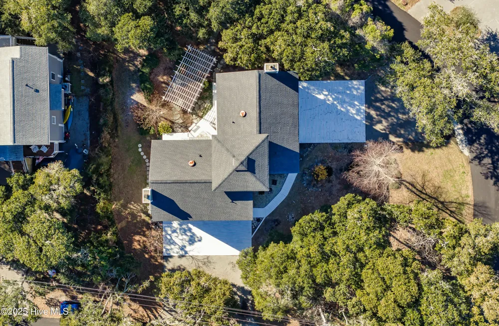111 Cutlass Drive Surf City, NC 28445