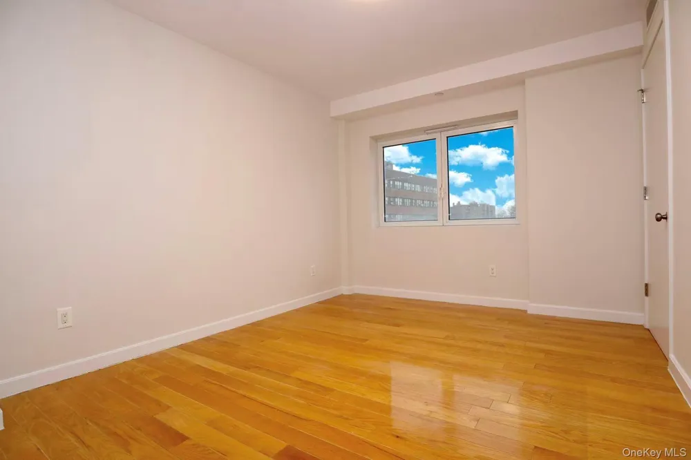 15815 Union Turnpike #3B Fresh Meadows, NY 11366