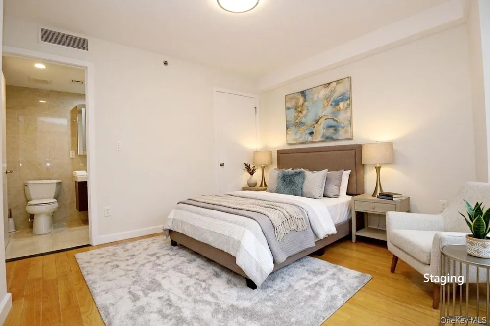 15815 Union Turnpike #3B Fresh Meadows, NY 11366