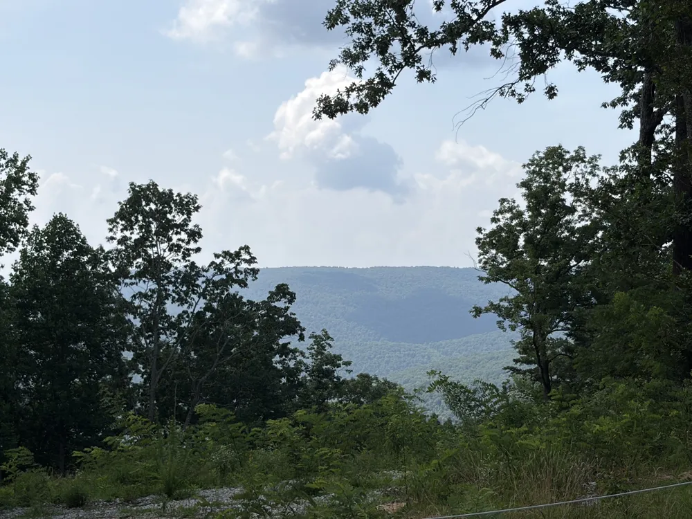 21 Laurel Lake Dr Monteagle, TN 37356