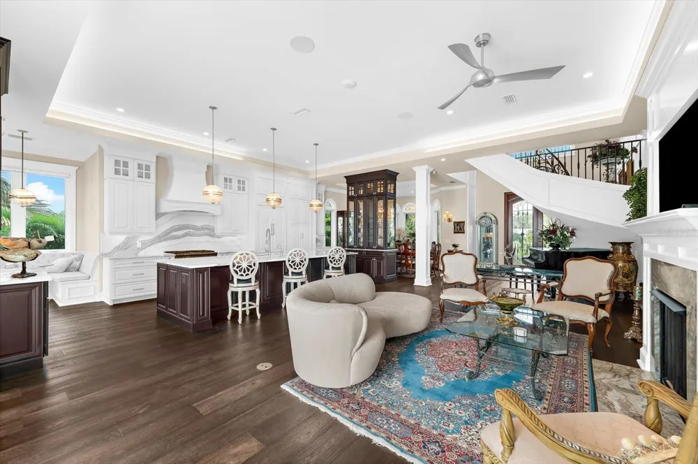 511 BAYVIEW DRIVE Holmes Beach, FL 34217