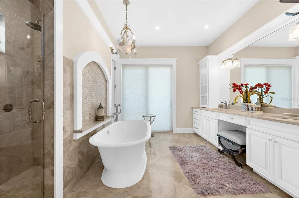 511 BAYVIEW DRIVE Holmes Beach, FL 34217