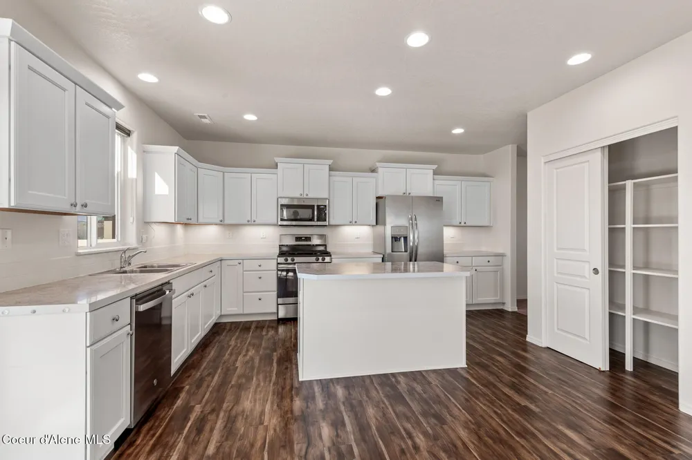 12981 Gondola Street Rathdrum, ID 83858
