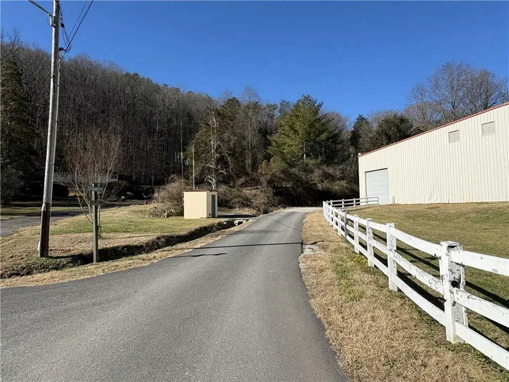 170 Old Gold Mine Trail Helen, GA 30545