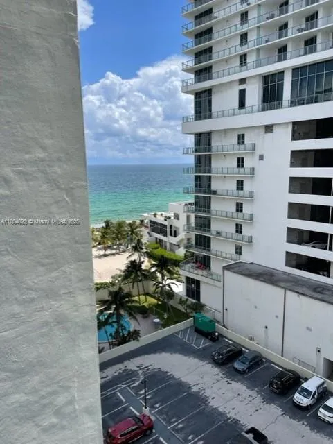 4001 S Ocean Dr #10F Hollywood, FL 33019
