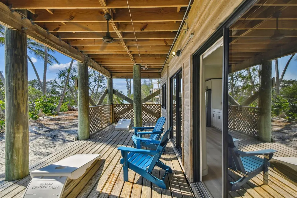 7147 LA LENAIRE DRIVE Longboat Key, FL 34228