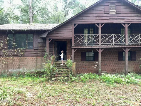 293 Nicholson Road