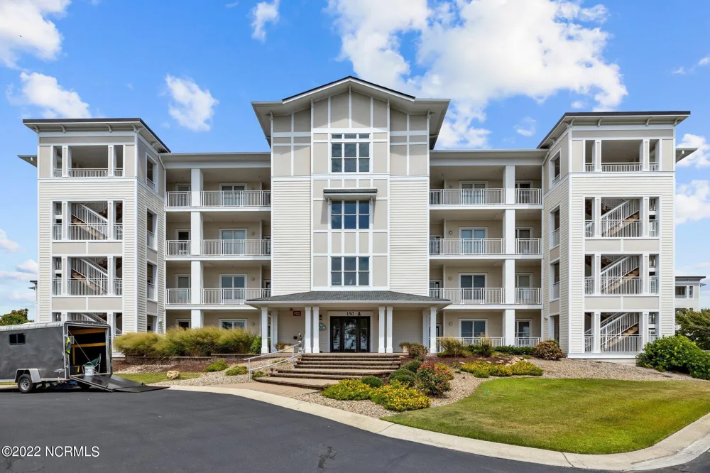 150 Lands End Road #A33 Morehead City, NC 28557
