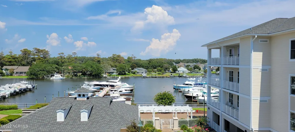 150 Lands End Road #A33 Morehead City, NC 28557