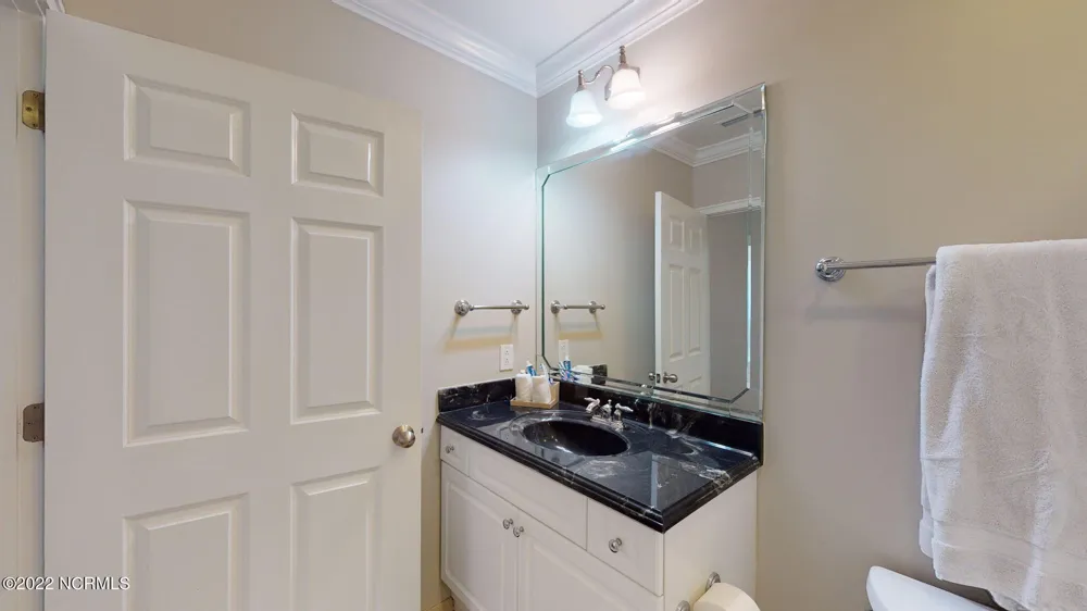 150 Lands End Road #A33 Morehead City, NC 28557