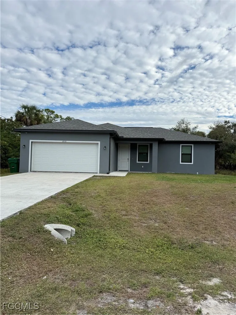ACORN CIRCLE Labelle, FL 33935