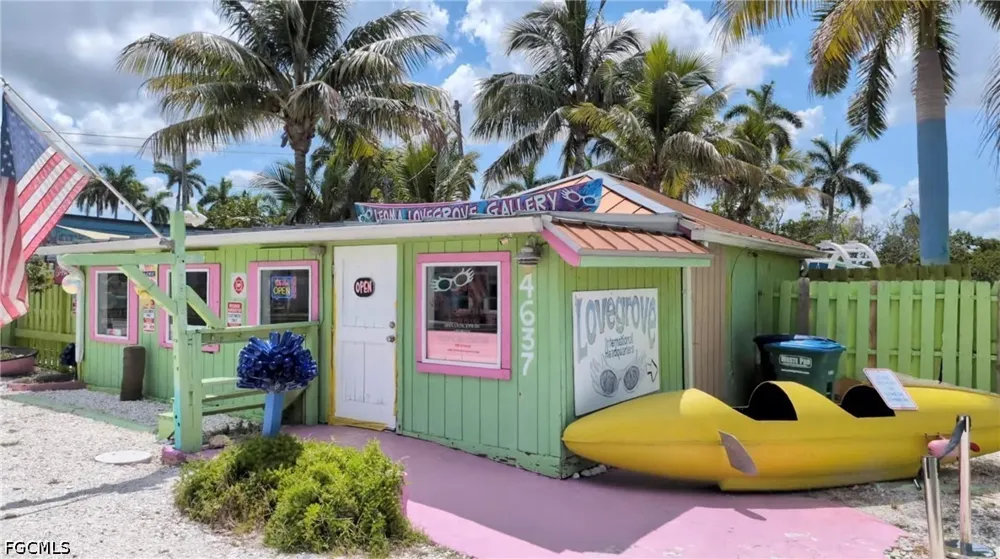 Sunshine Boulevard St James City, FL 33956