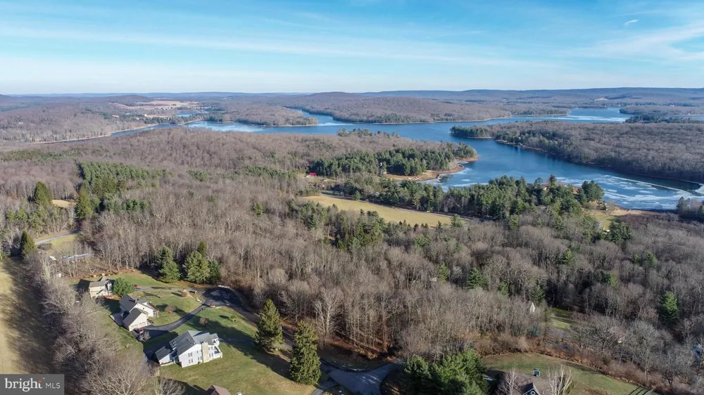 PARADISE RIDGE ROAD Oakland, MD 21550