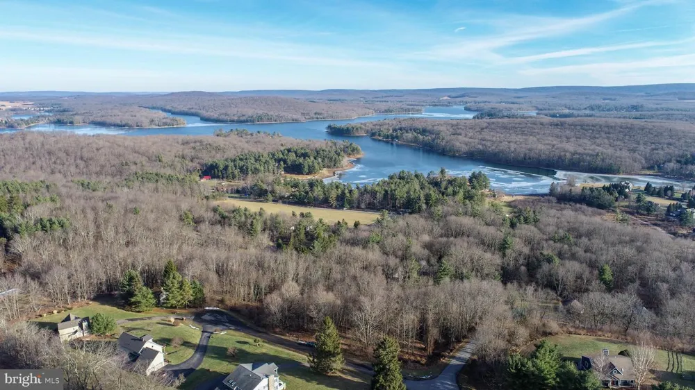PARADISE RIDGE ROAD Oakland, MD 21550
