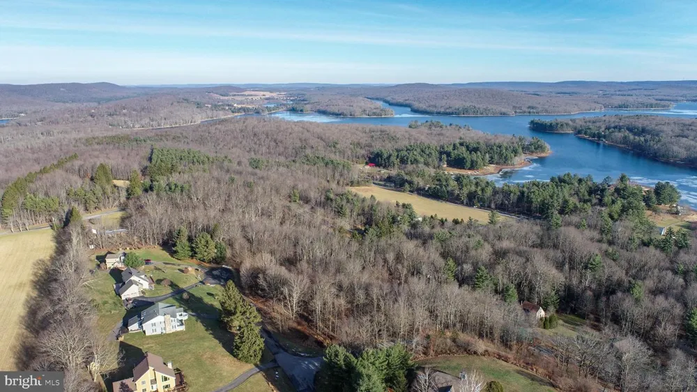 PARADISE RIDGE ROAD Oakland, MD 21550