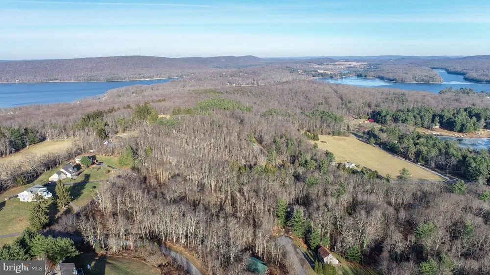 PARADISE RIDGE ROAD Oakland, MD 21550