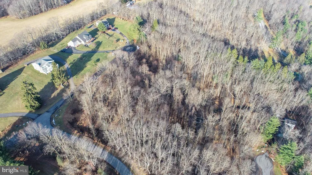 PARADISE RIDGE ROAD Oakland, MD 21550