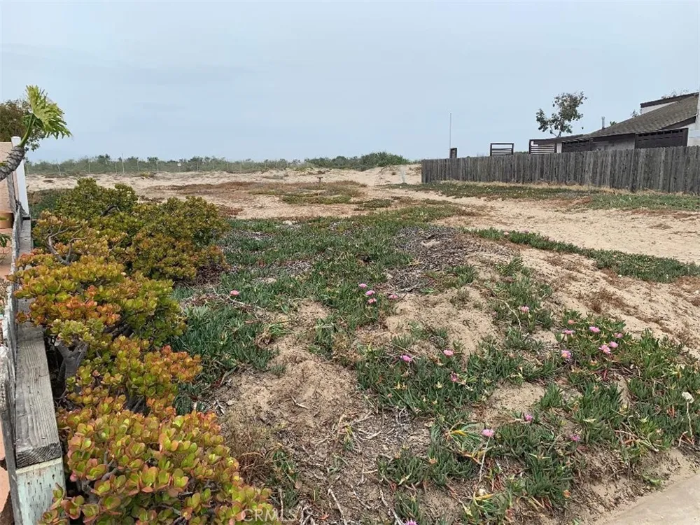 4901 Catamaran Oxnard, CA 93035