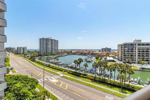 1660 GULF BOULEVARD #607