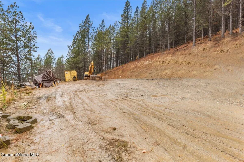 2972 Southfork Rdg Road Smelterville, ID 83868