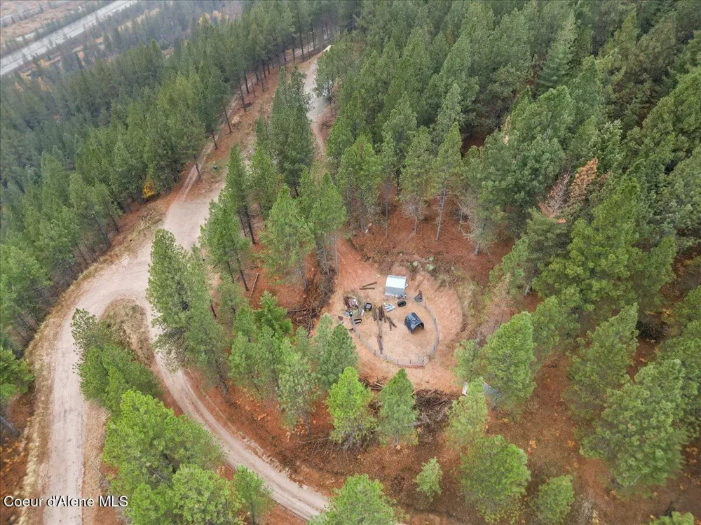 2972 Southfork Rdg Road Smelterville, ID 83868