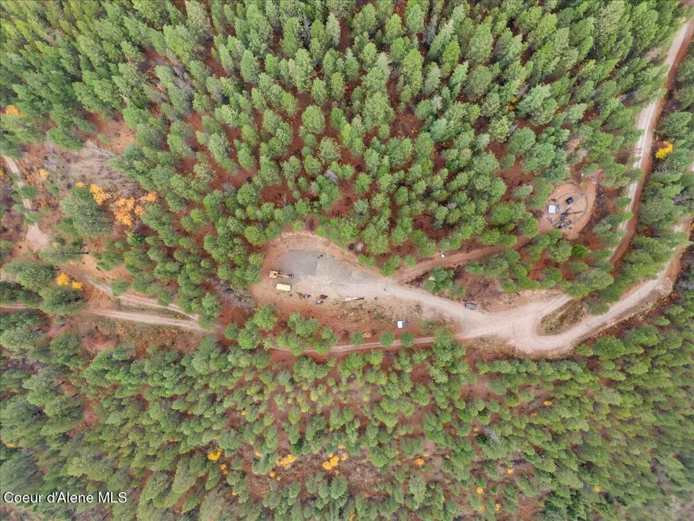 2972 Southfork Rdg Road Smelterville, ID 83868