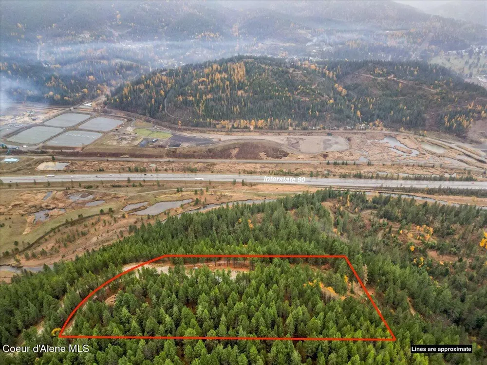 2972 Southfork Rdg Road Smelterville, ID 83868