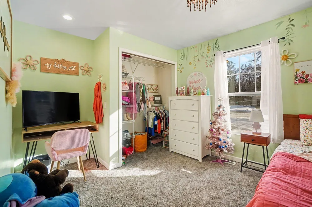 3230 Sarah Circle Dalton Township, MI 49457
